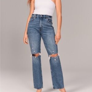 The 90’s Straight Ultra High Rise Jean